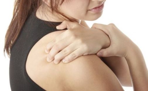 left-arm-pain-how-to-know-if-it-is-a-heart-attack-from-doctor