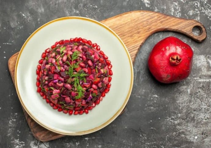 Pomegranate into Diet